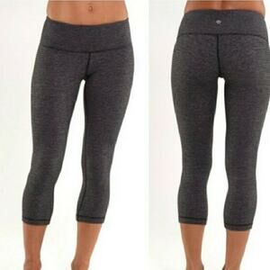 Lululemon Wunder Under Cropped Heathered Black Legging size 4
